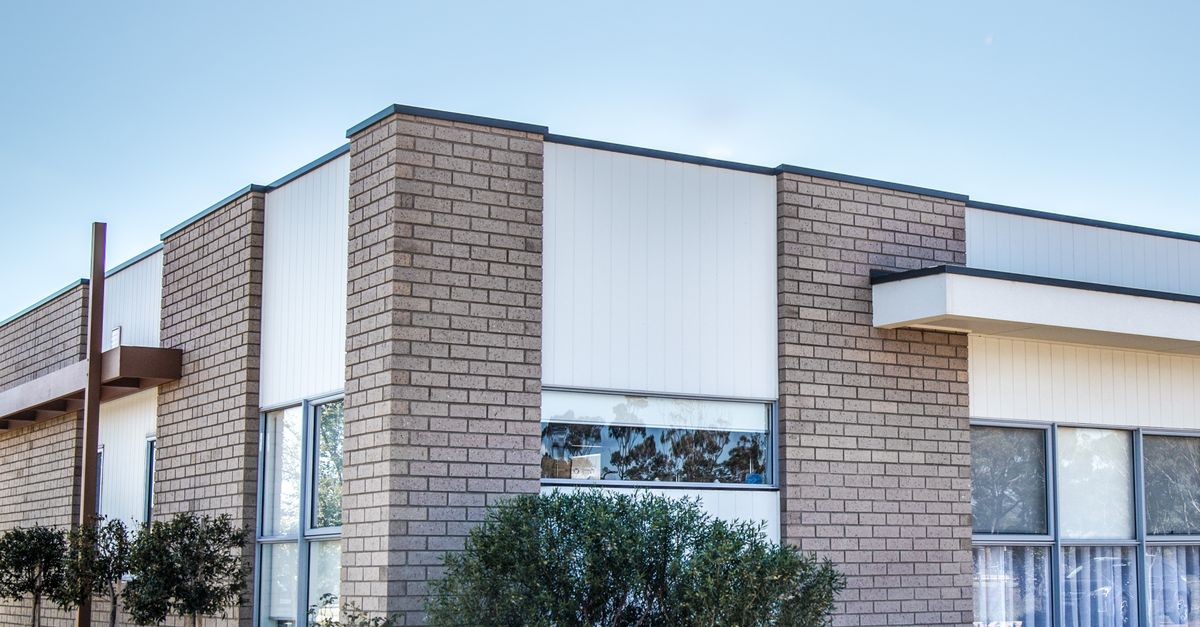 Key Skills Acquired in Commercial Window Cleaning Training