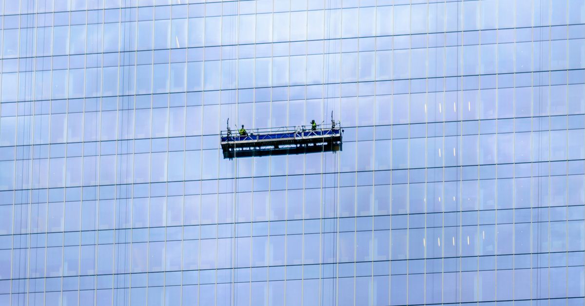 Time-Efficient Strategies for Ladder Window Cleaning Jobs