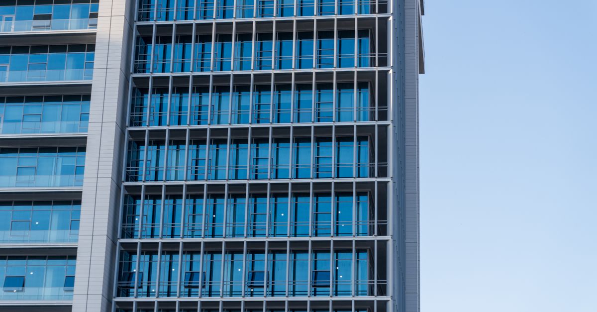 Training Techniques for High-Rise Window Cleaning Professionals